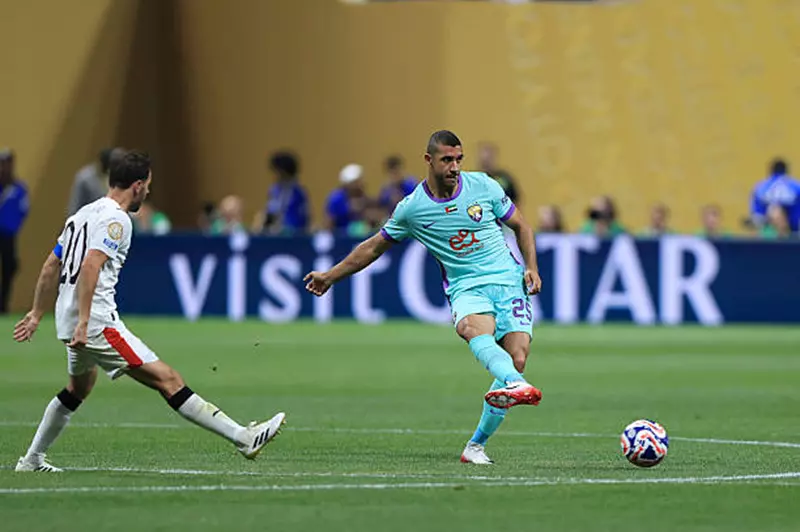 رامي ربيعة لاعب العين الإماراتي